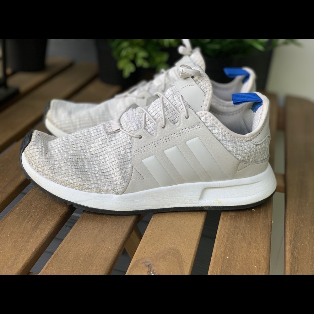 Women’s Adidas shoes size 7